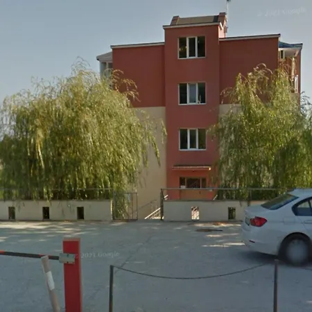 Briz Apartment; 2 Bdr; 6 Guests; Private Parking Appartement Varna