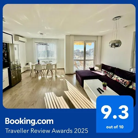 Briz Apartment; 2 Bdr; 6 Guests; Private Parking Varna